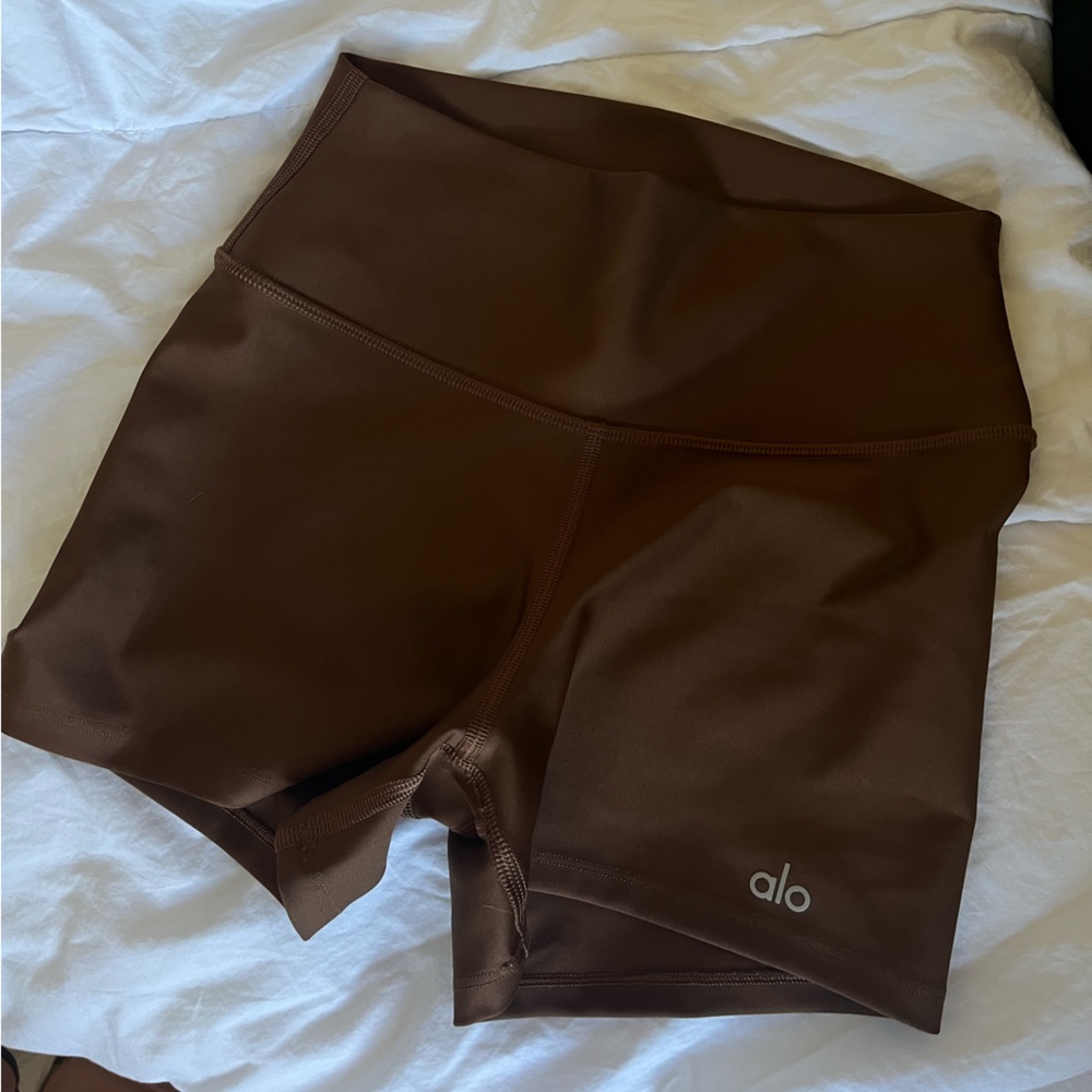ALO Short Cinnamon Brown S